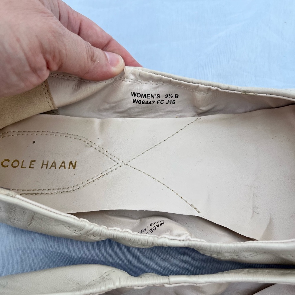 Cole Haan Elsie Ballet Flats Toe Cap & Black Front Bow size 9,5 - Picture 7 of 15